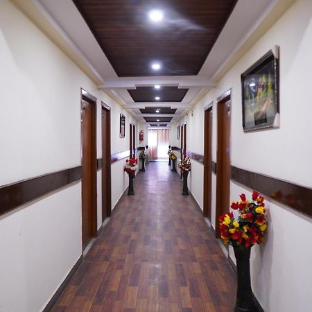 National Hotel Lahore Exterior foto